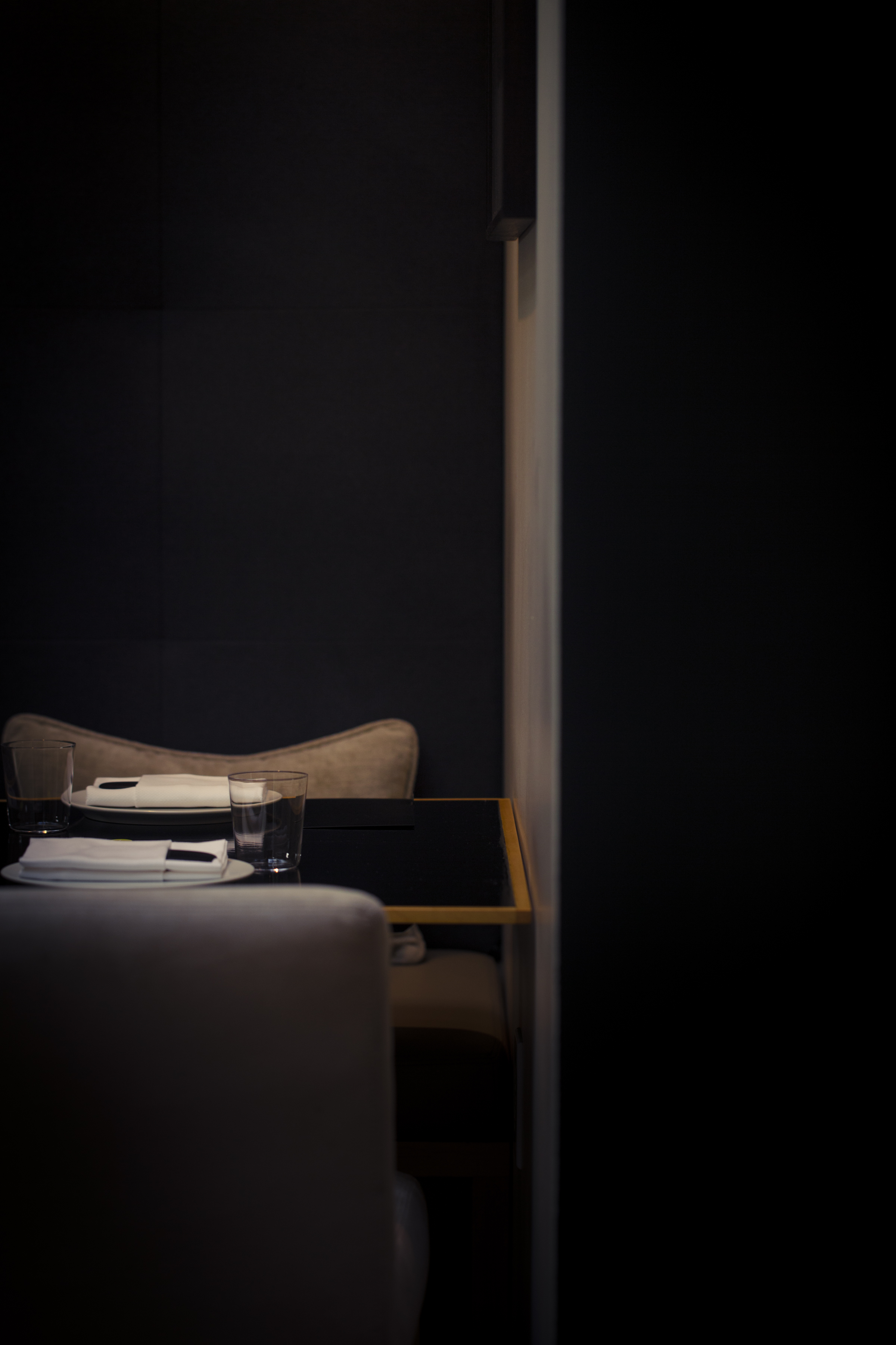 Benu.Dining Room.Eric Wolfinger