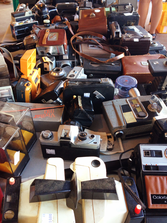flea market chicago illinois cameras