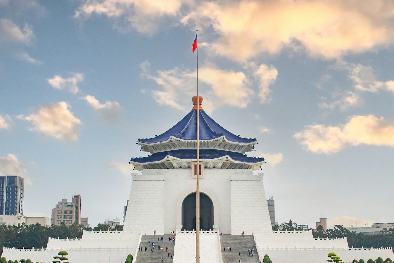 Chiang Kai Shek Memorial Hall BEST THINGS TO DO IN TAIPEI 