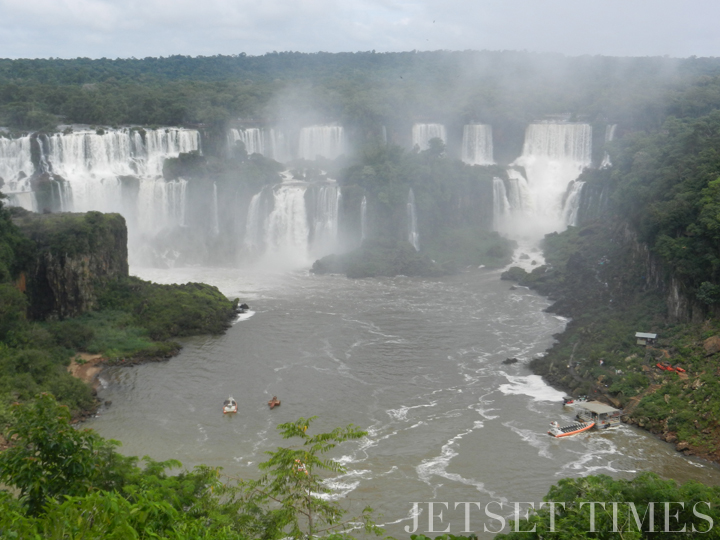 1 Iguazu Falls in Parque do Iguaçu