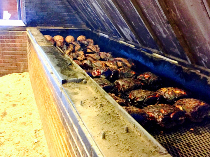 Jason Texas BBQ Austin Kreuz pit