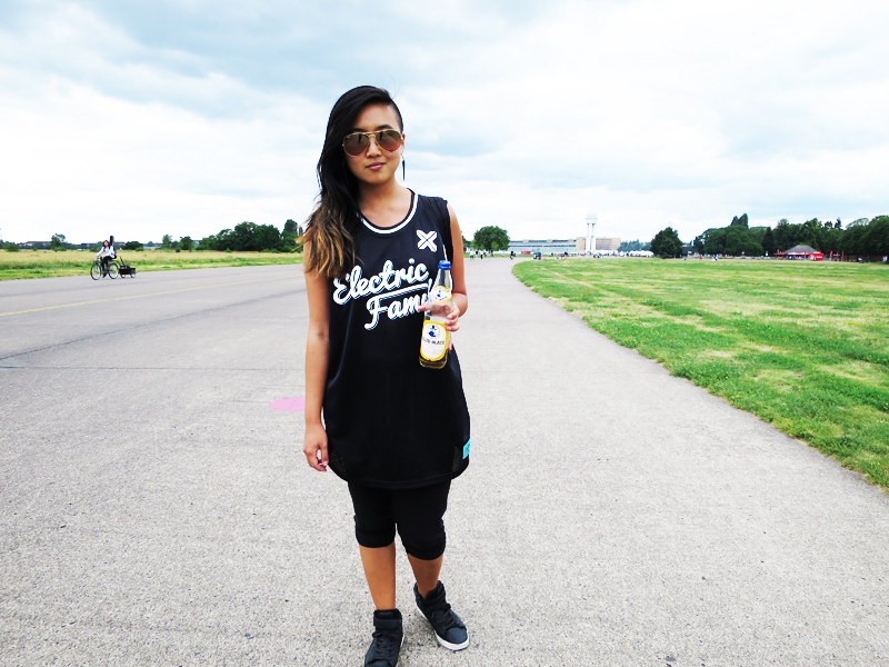 With Club Mate in Tempelhofer Feld.