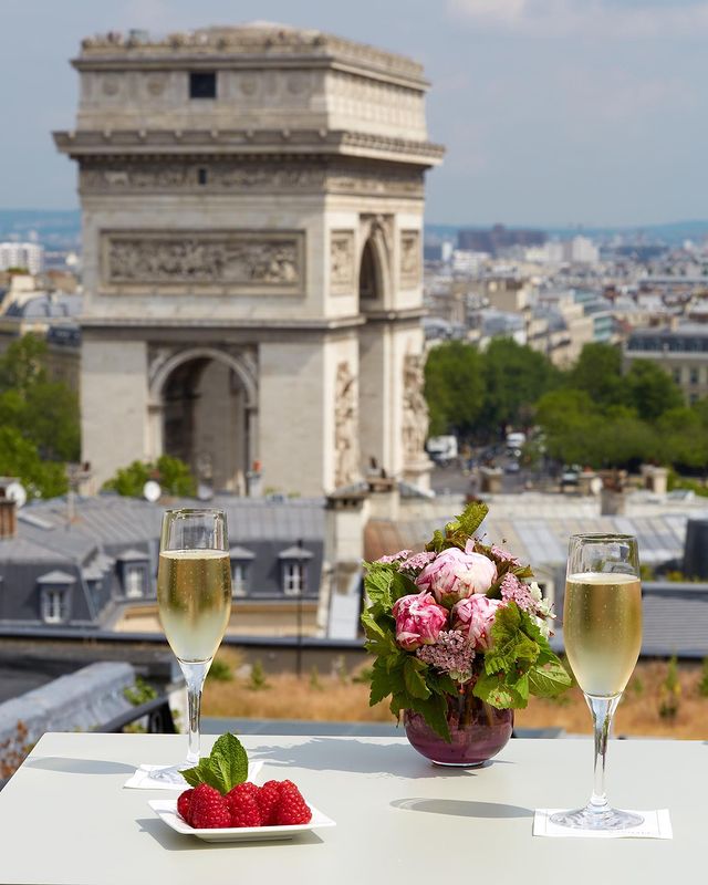 Terrasse d’hôtel Raphael Rooftop Bar