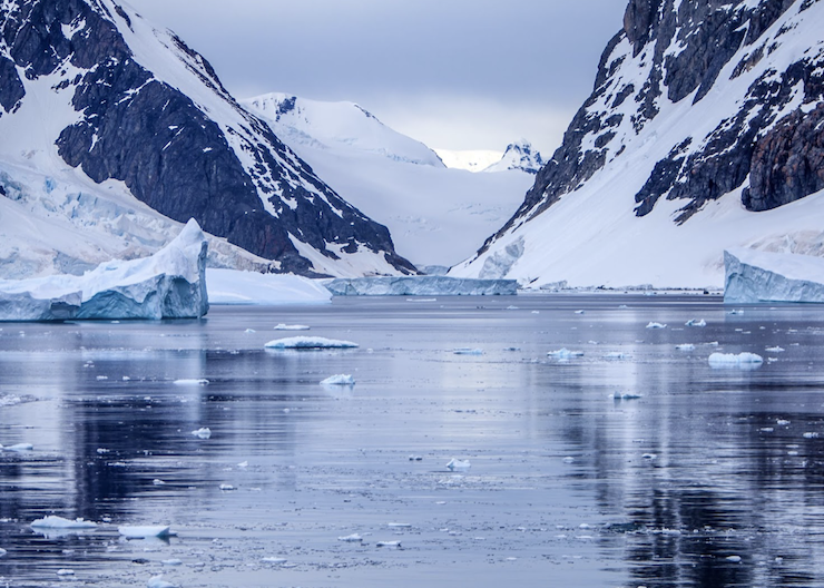 Arctic cruise