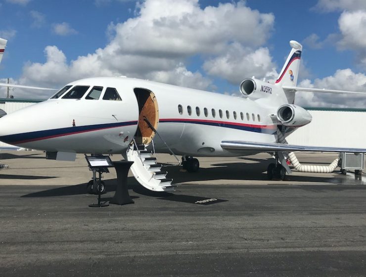 private jet charter flights