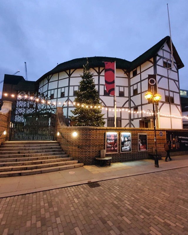 Globe Theatre