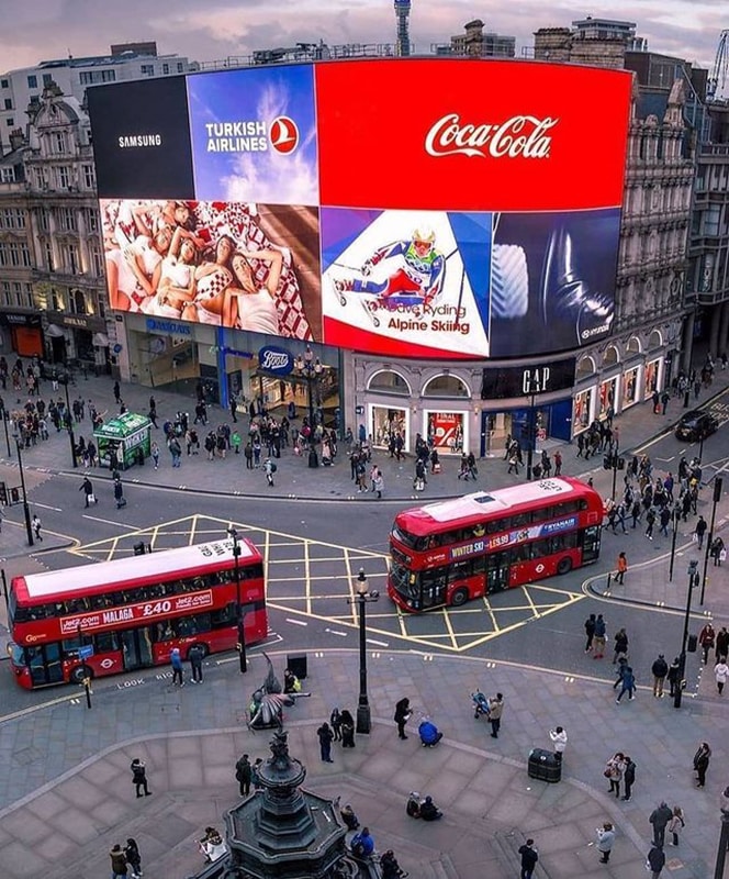 Piccadilly Circus