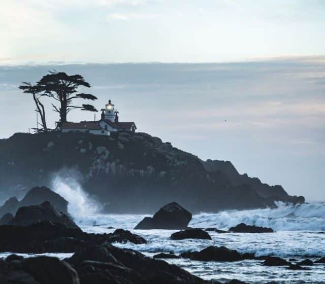  5 Nature Wonders To Visit In Northern California Crescent City Lighthouse