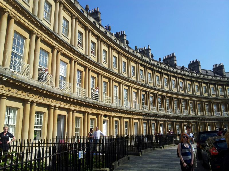 bridgerton filming locations NO.1 ROYAL CRESCENT