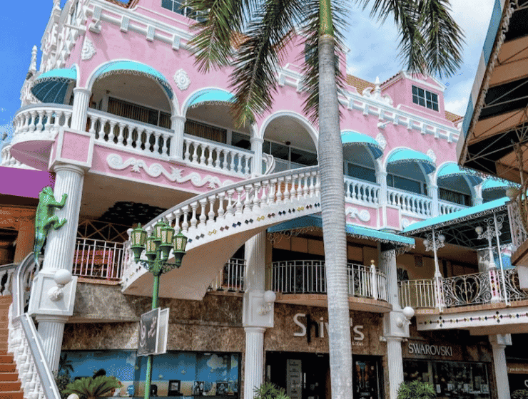 Royal Plaza Mall, Aruba
