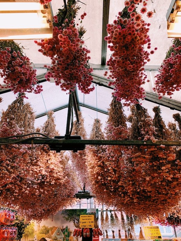 Floating Flower Market