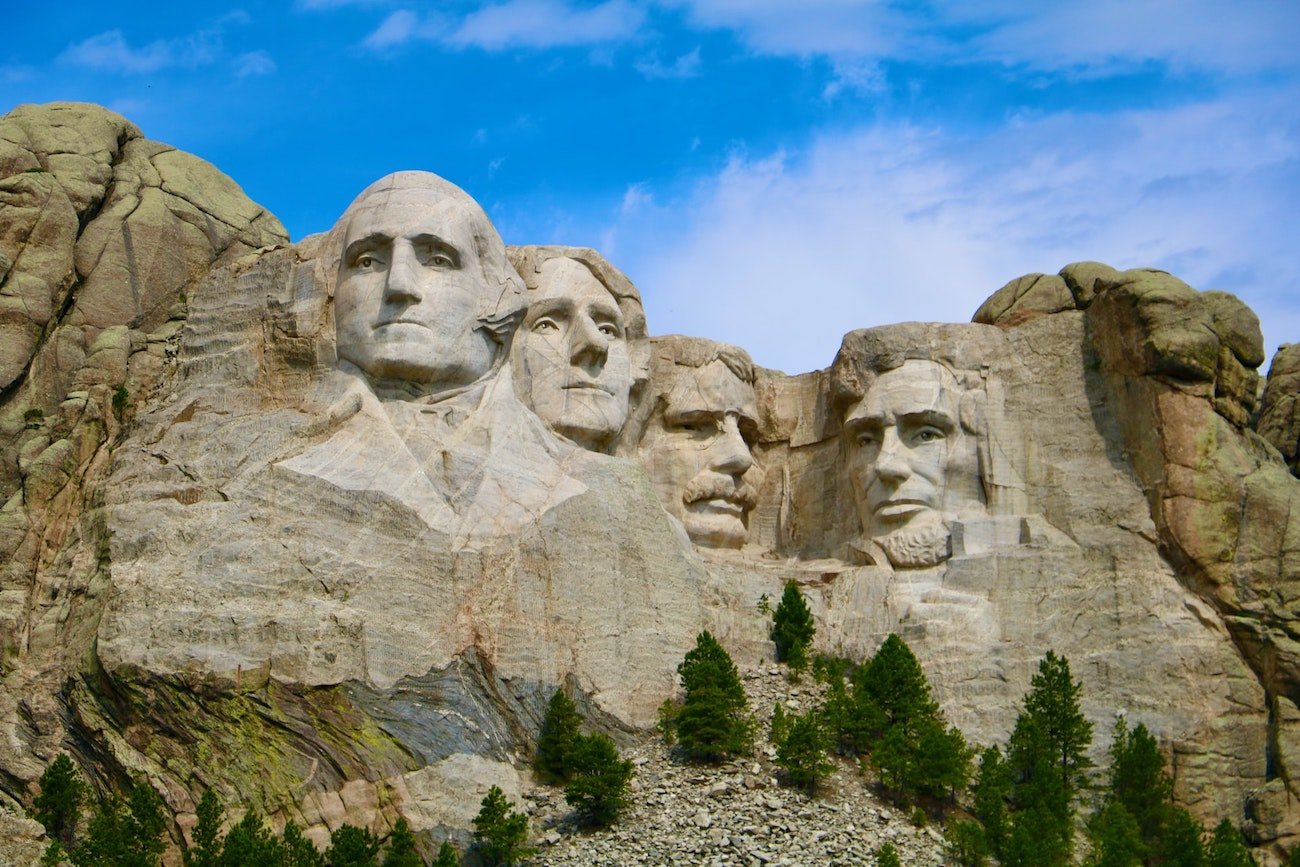 Mount Rushmore northern plains