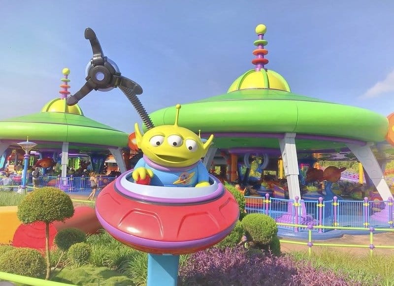 Alien Swirling Saucers