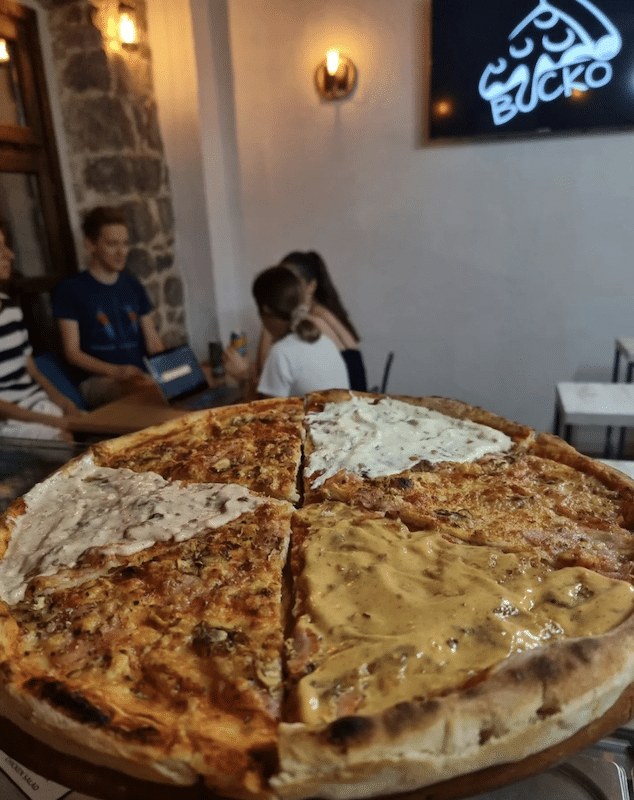 Bucko Pizza