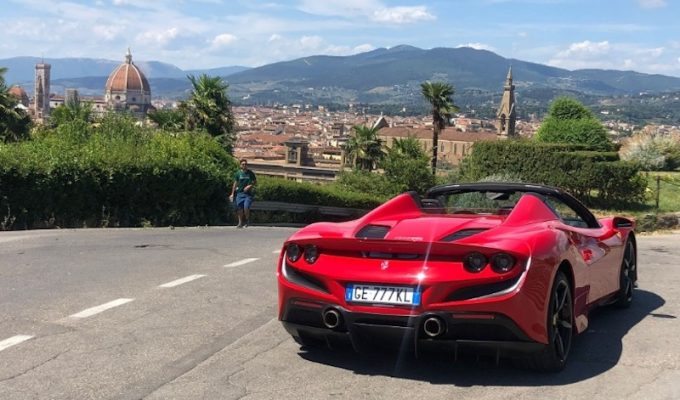 the cost of renting a luxury car