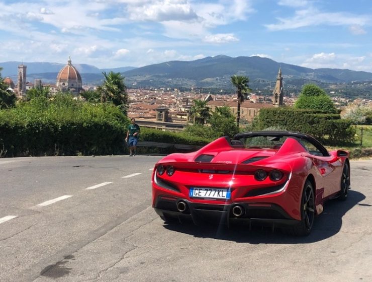 the cost of renting a luxury car