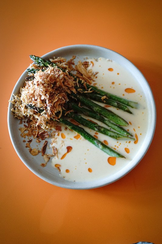 Daytrip asparagus and dungeness crab