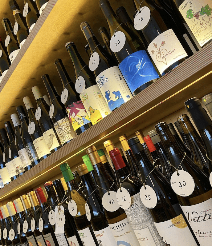 f.o.l.d.e.r.o.l NATURAL WINE BAR IN PARIS