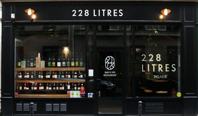 228 litres Best Wine Bars In Paris