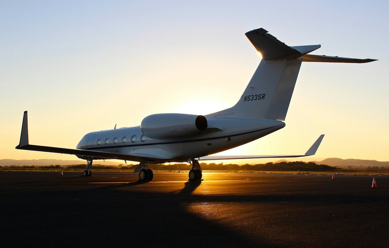 Private jet charter