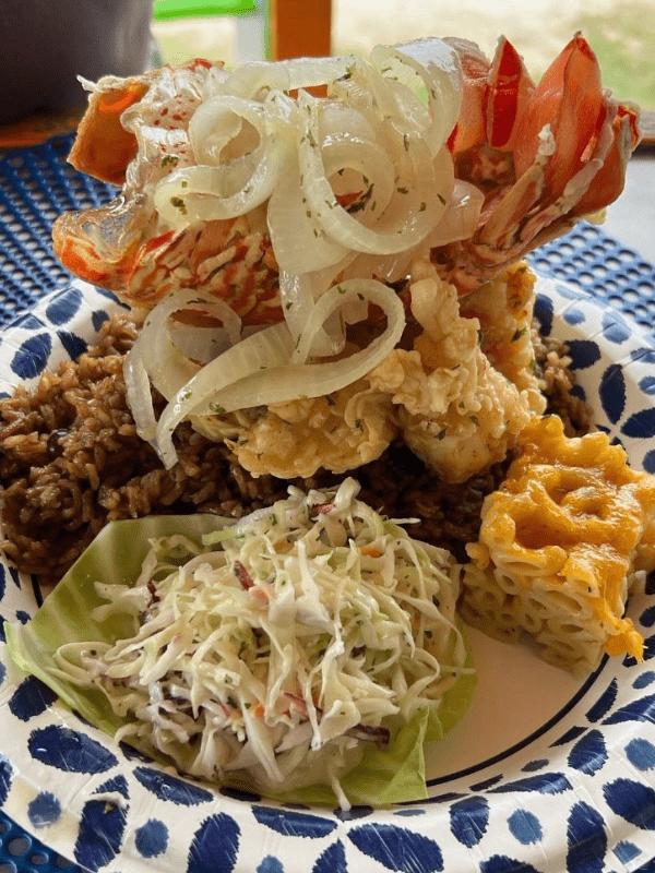 Santanna’s Bar and Grill Bahamas 