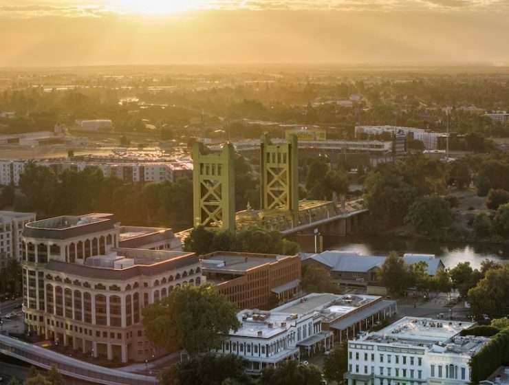 Sacramento luxury
